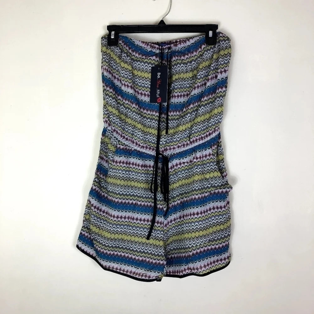 Be.You.Tiful Multi Color Strapless Romper Size‎ Large